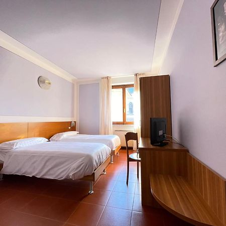 Hotel Ristorante Centrale Vestone Extérieur photo