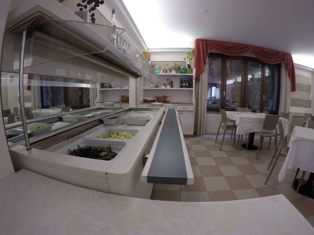 Hotel Ristorante Centrale Vestone Extérieur photo